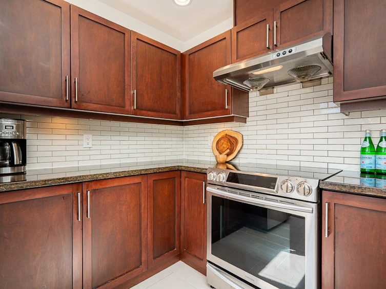 305-6328 Larkin Drive, Vancouver, BC, V6T 2K2 - 9