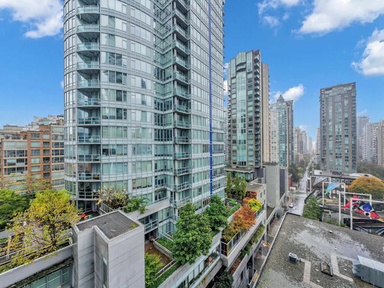 906-480 Robson Street, Vancouver, BC, V6B 1S1 - 3