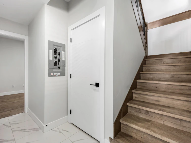 32927 3 Avenue, Mission, BC, V2V 1N2 - 9