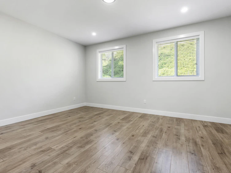32927 3 Avenue, Mission, BC, V2V 1N2 - 23