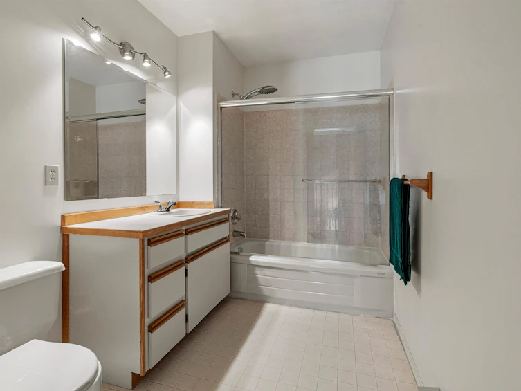 2830 Glenshiel Drive, Abbotsford, BC, V3G 1G7 - 28