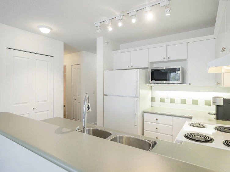 302-6336 197 Street, Langley, BC, V2Y 2T2 - 11