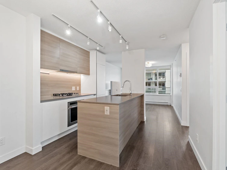 1409-908 Quayside Drive, New Westminster, BC, V3M 0L4 - 5