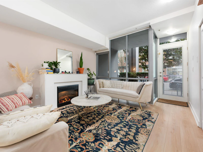 589 W 7th Avenue, Vancouver BC