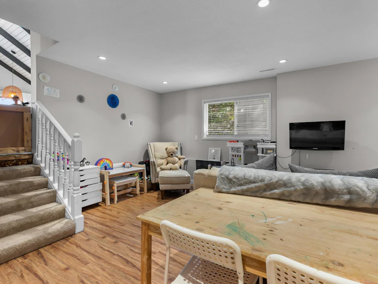 3238 Saddle Street, Abbotsford, BC, V2S 4X3 - 26