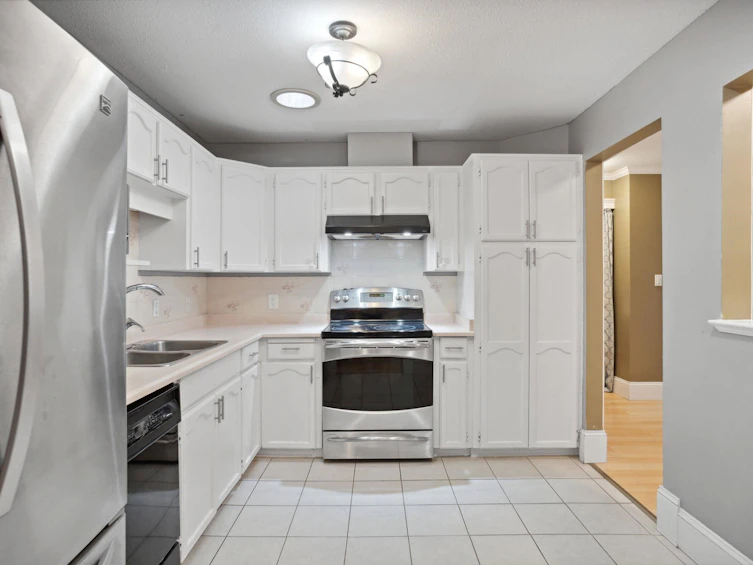 305-5710 201 Street, Langley, BC, V3A 8A8 - 10