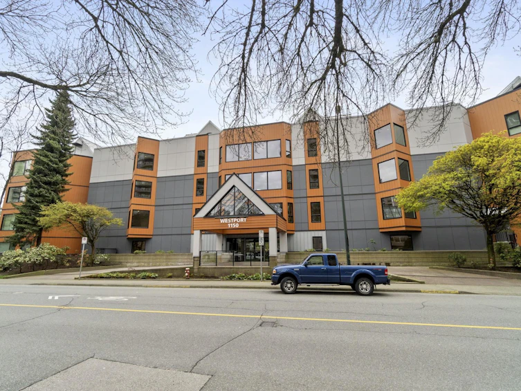 424-1150 Quayside Drive, New Westminster, BC, V3M 6E1 - 2