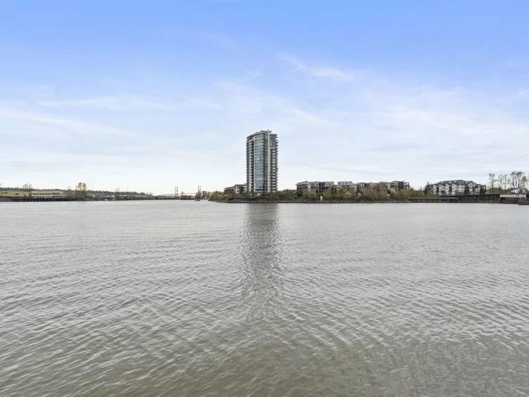 424-1150 Quayside Drive, New Westminster, BC, V3M 6E1 - 31