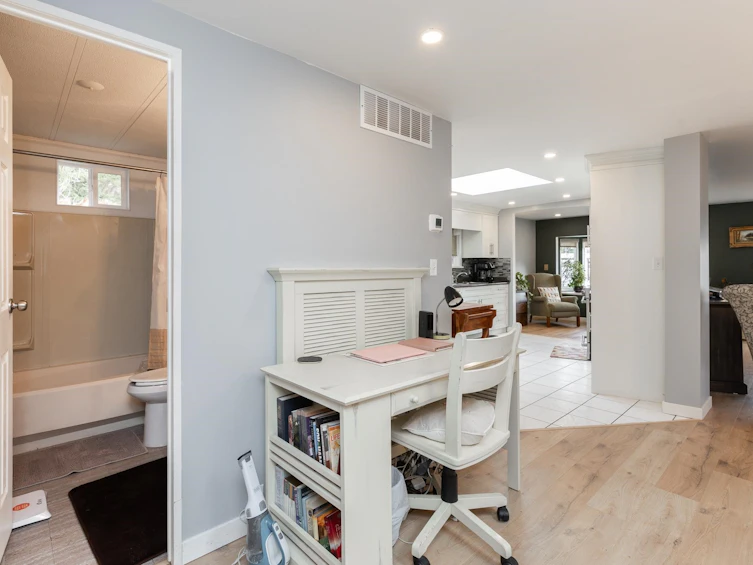 317-1840 160 Street, Surrey, BC, V4A 4X4 - 16