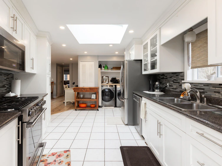 317-1840 160 Street, Surrey, BC, V4A 4X4 - 9