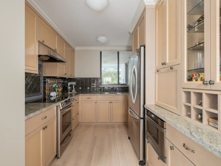 901-1930 Bellevue Avenue, West Vancouver, BC, V7V 1B5 - 11