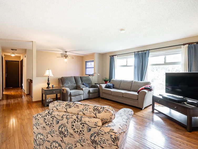 2724 Valemont Crescent, Abbotsford, BC, V2T 3V5 - 4