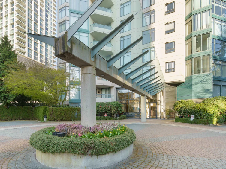 1202-4505 Hazel Street, Burnaby, BC, V5H 4T1 - 2