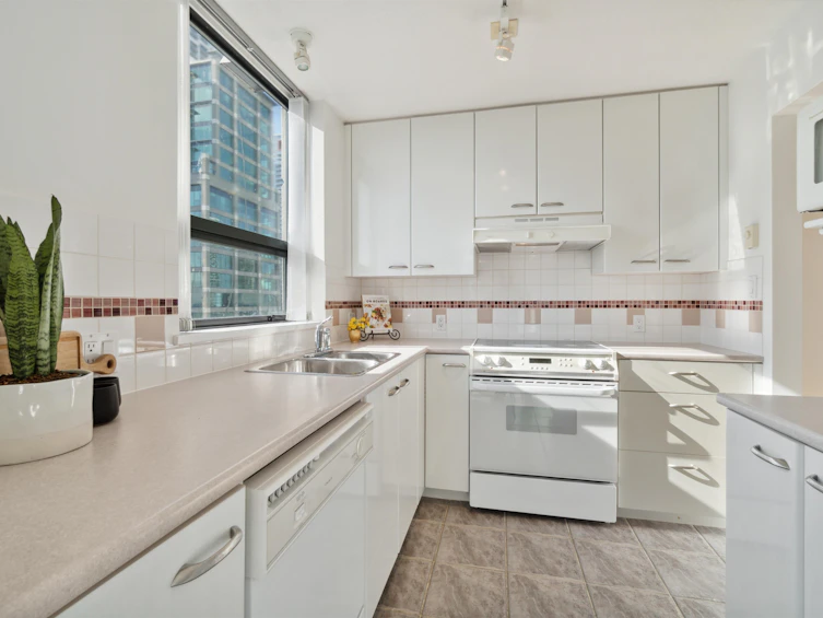 1202-4505 Hazel Street, Burnaby, BC, V5H 4T1 - 6