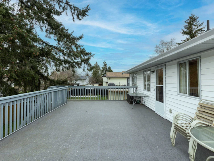 5935 135 Street, Surrey, BC, V3X 1L2 - 34
