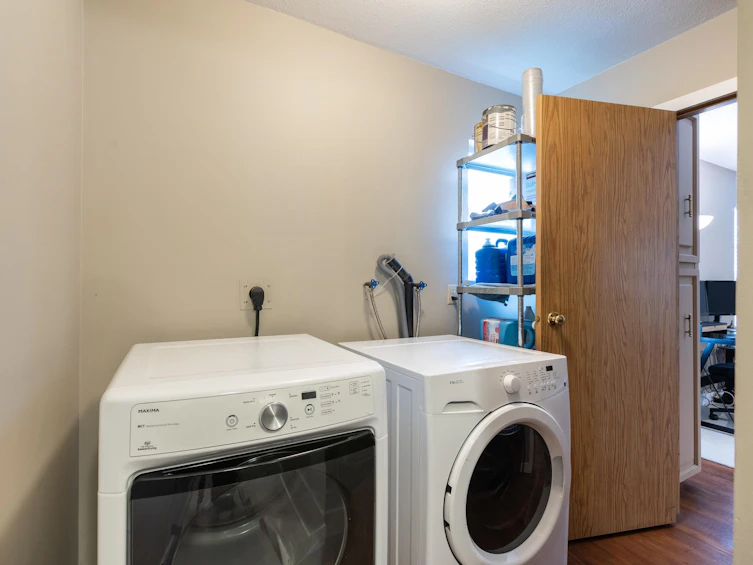 5935 135 Street, Surrey, BC, V3X 1L2 - 31