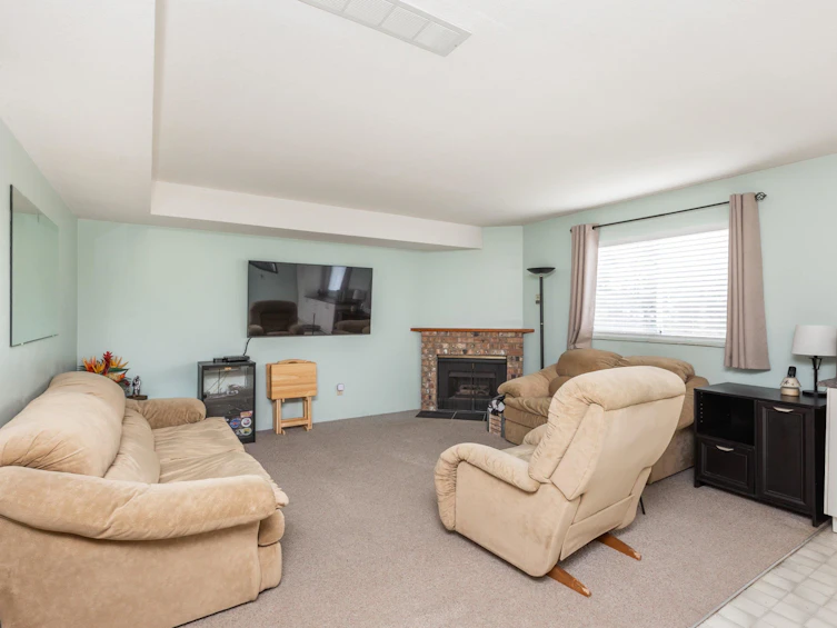 5935 135 Street, Surrey, BC, V3X 1L2 - 25