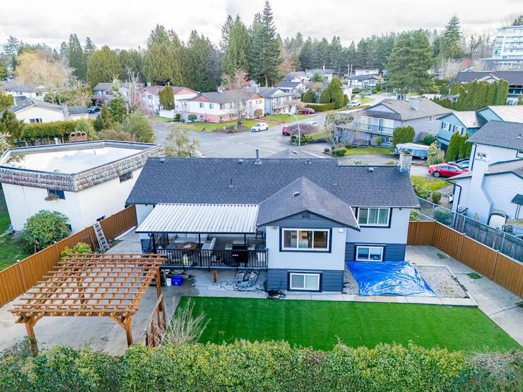 11870 90a Avenue, Delta, BC, V4C 3L3 - 35