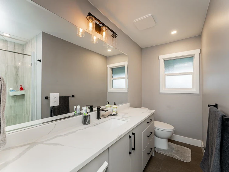 11870 90a Avenue, Delta, BC, V4C 3L3 - 21