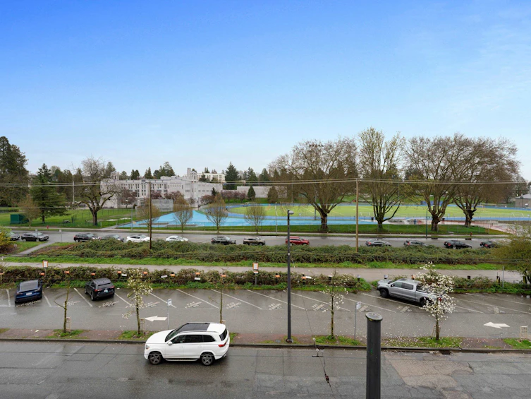 PH5-2102 W 38th Avenue, Vancouver, BC, V6M 1R9 - 2