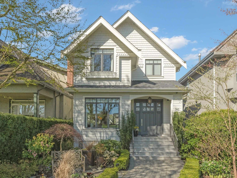 745 W 20th Avenue, Vancouver BC V5Z 1Y2
