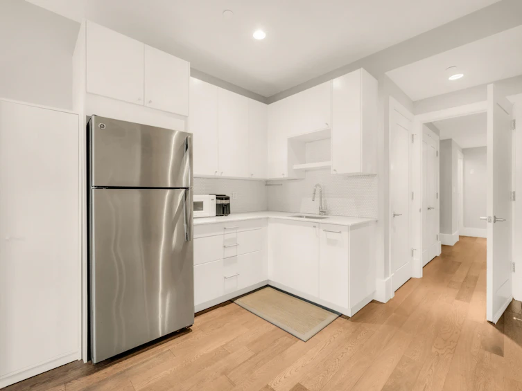 745 W 20th Avenue, Vancouver, BC, V5Z 1Y2 - 35