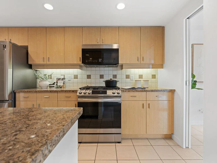 2607-1033 Marinaside Crescent, Vancouver, BC, V6Z 3A3 - 14
