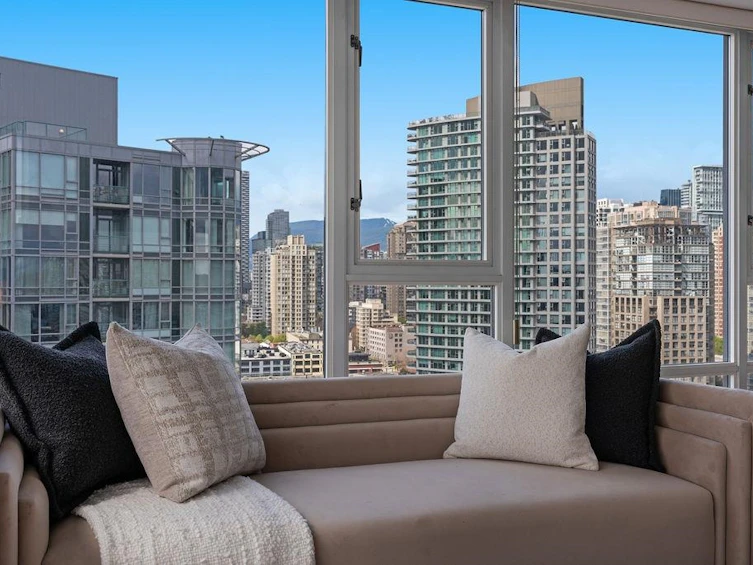 2607-1033 Marinaside Crescent, Vancouver, BC, V6Z 3A3 - 18