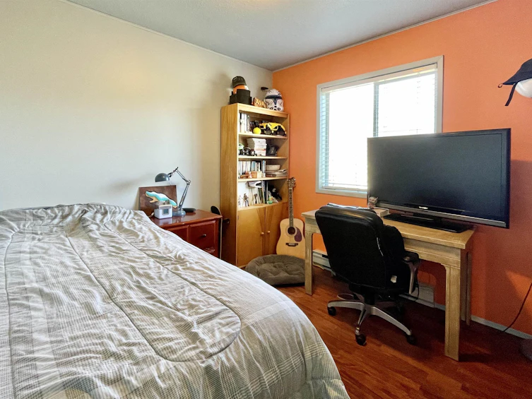 5781 Dolphin Street, Sechelt, BC, V0N 3A0 - 11