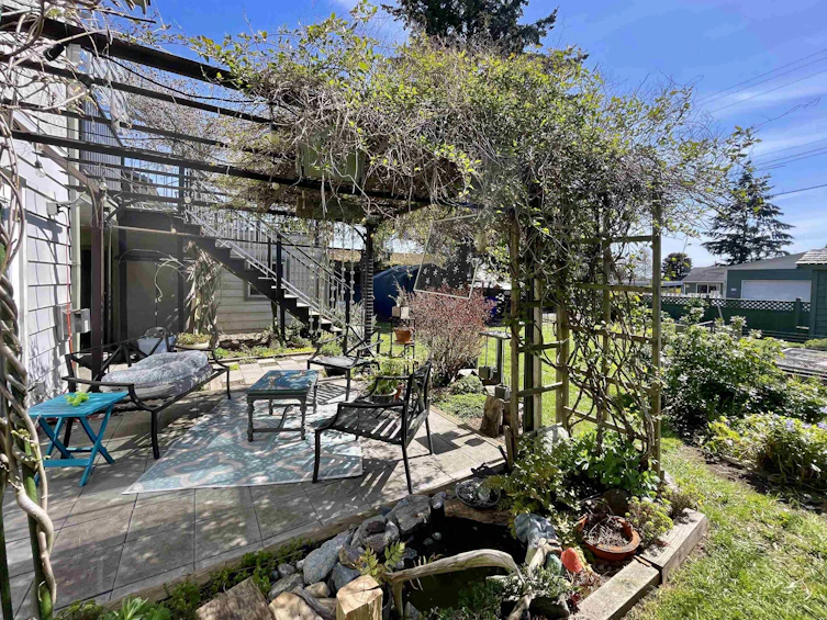 5781 Dolphin Street, Sechelt, BC, V0N 3A0 - 29