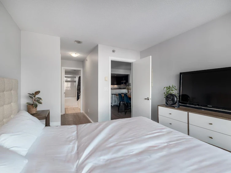 1002-120 Milross Avenue, Vancouver, BC, V6A 4K7 - 15
