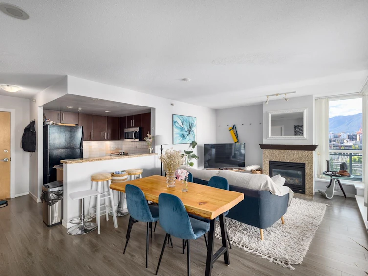 1002-120 Milross Avenue, Vancouver, BC, V6A 4K7 - 3