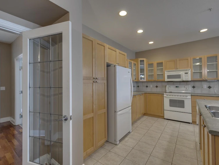 147-19639 Meadow Gardens Way, Pitt Meadows, BC, V3Y 2T5 - 14