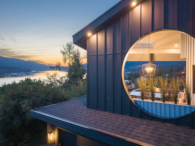 55 Axford Bay, Port Moody BC V3H 3R4