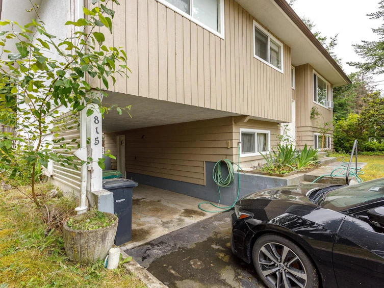815 Seymour Drive, Coquitlam, BC, V3J 6V8 - 2