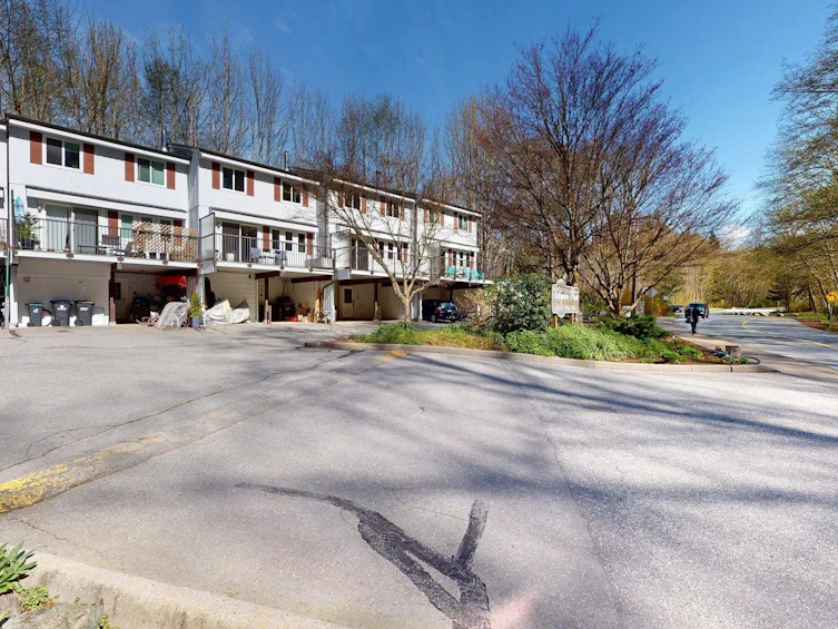 19-10000 Valley Drive, Squamish, BC, V8B 0Y1 - 2