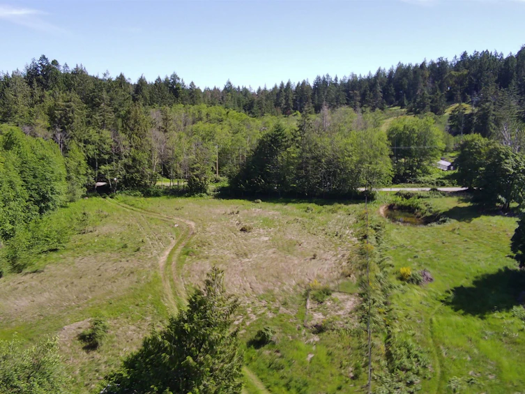 556 E Bluff Road, Galiano Island, BC, V0N 1P0 - 16