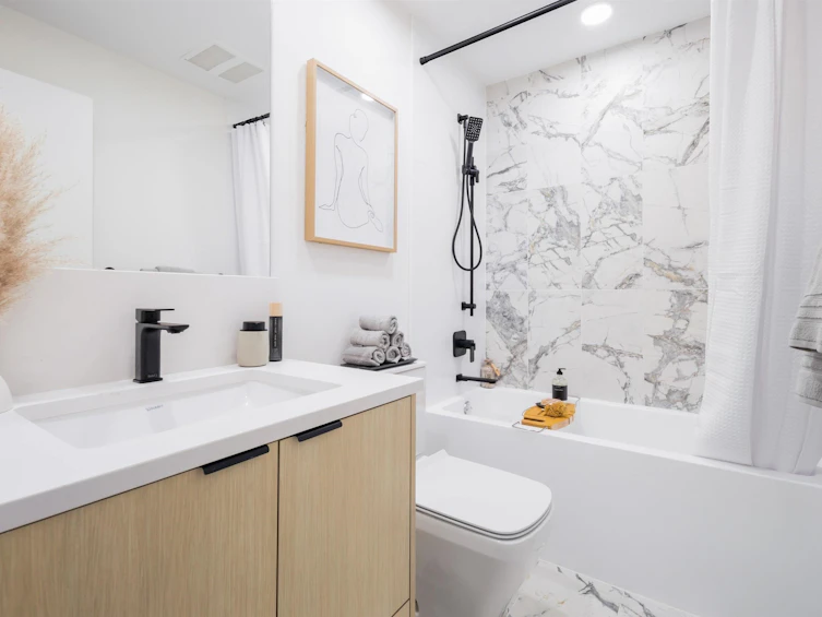 112-402 E 3rd Street, North Vancouver, BC, V7L 1G2 - 6