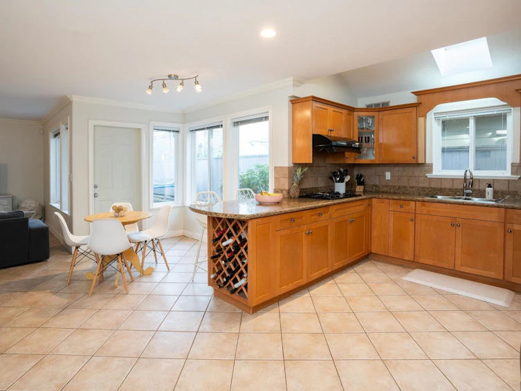 A 5161 45 Avenue, Delta, BC, V4K 1K6 - 6