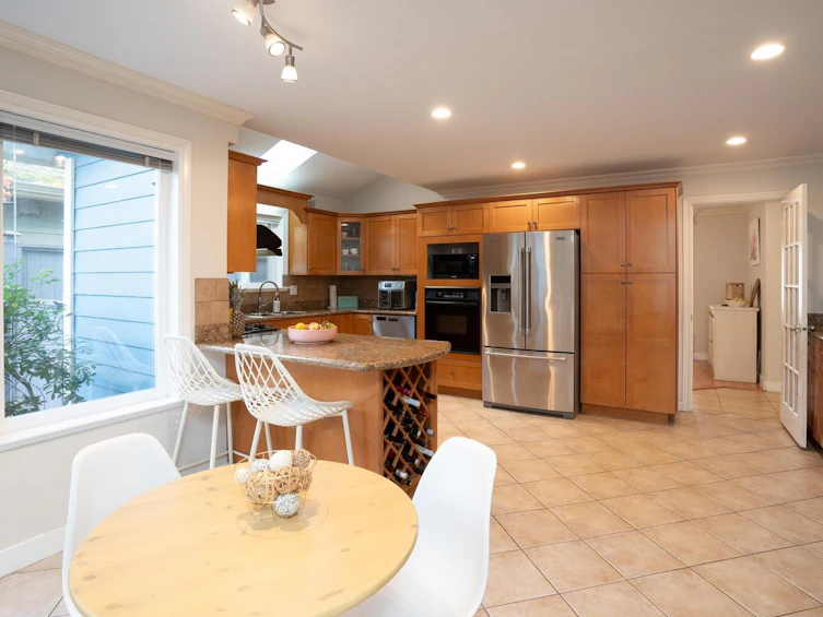 A 5161 45 Avenue, Delta, BC, V4K 1K6 - 11