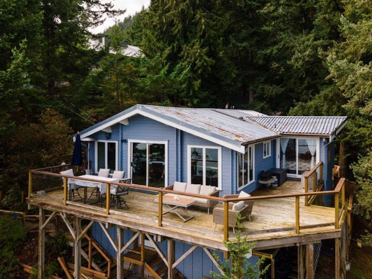 653 Cliff Road, Bowen Island, BC, V0N 1G1 - 4