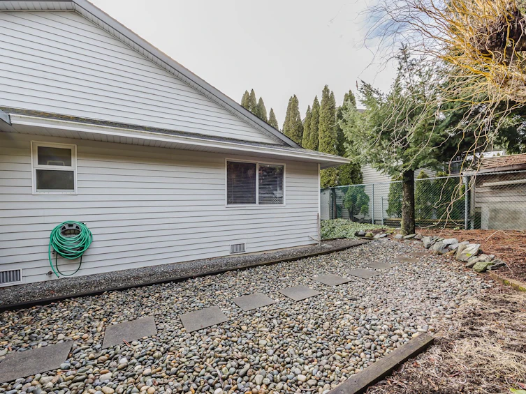 23215 122b Avenue, Maple Ridge, BC, V2X 0R2 - 38