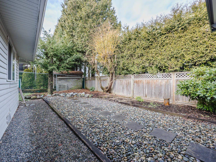 23215 122b Avenue, Maple Ridge, BC, V2X 0R2 - 37