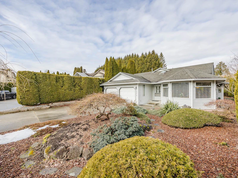 23215 122b Avenue, Maple Ridge BC V2X 0R2