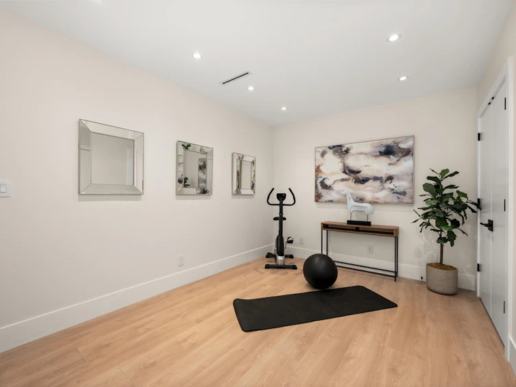322 E 18 Street, North Vancouver, BC, V7L 2Y9 - 30