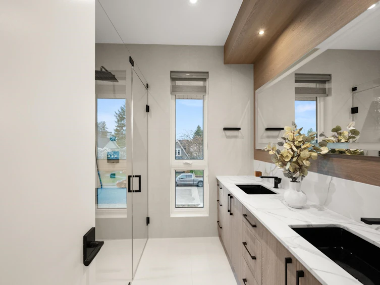 322 E 18 Street, North Vancouver, BC, V7L 2Y9 - 21