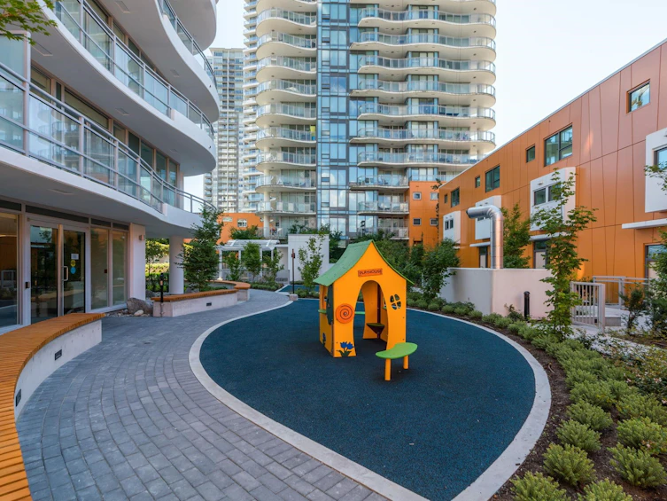 609-13318 104 Avenue, Surrey, BC, V3T 0R2 - 26