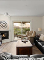 106 2038 Sandalwood Crescent