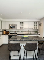 36 1140 Falcon Drive