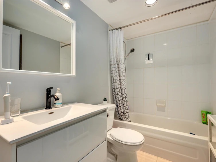 312-995 W 59th Avenue, Vancouver, BC, V6P 6Z2 - 7